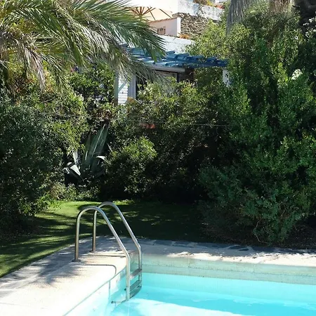 Juliette - With Sea-view , Parking, Swimming-pool Appartement